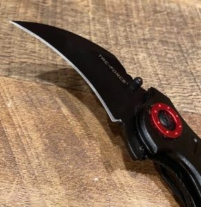 raptor claw karambit knife 1